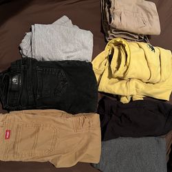 Boys size 6/7 clothing bundle (12 pieces) – Nike, Hurley, Wrangler, NASA and more