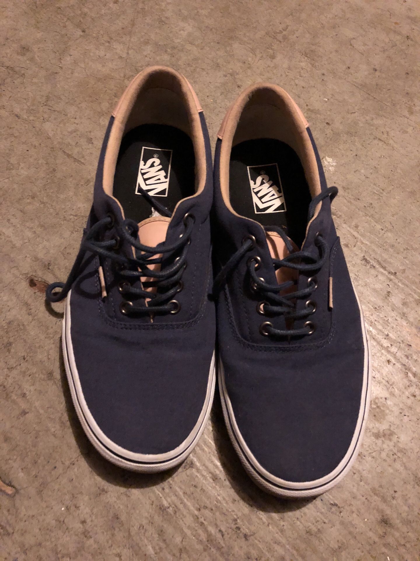 Vans shoes size 10
