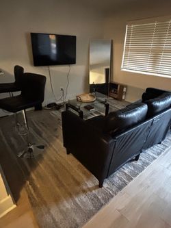 MOVING SALE — COMPLETE APARTMENT SETUP — $750 OBO