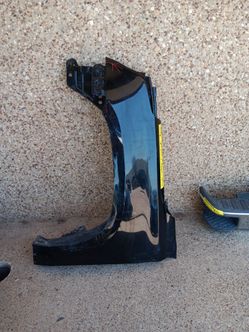 2015-20 Cadillac Escalade left Fender