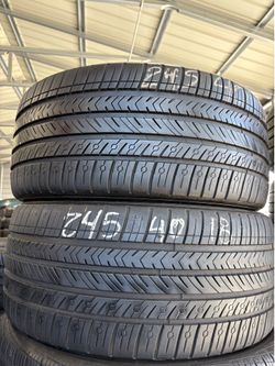 245/40r18 Two Michelin Tires In Great Shape