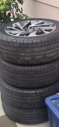 2019 Honda civic rims and tires