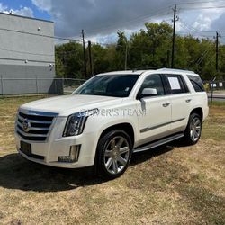 2015 Cadillac Escalade Luxury 