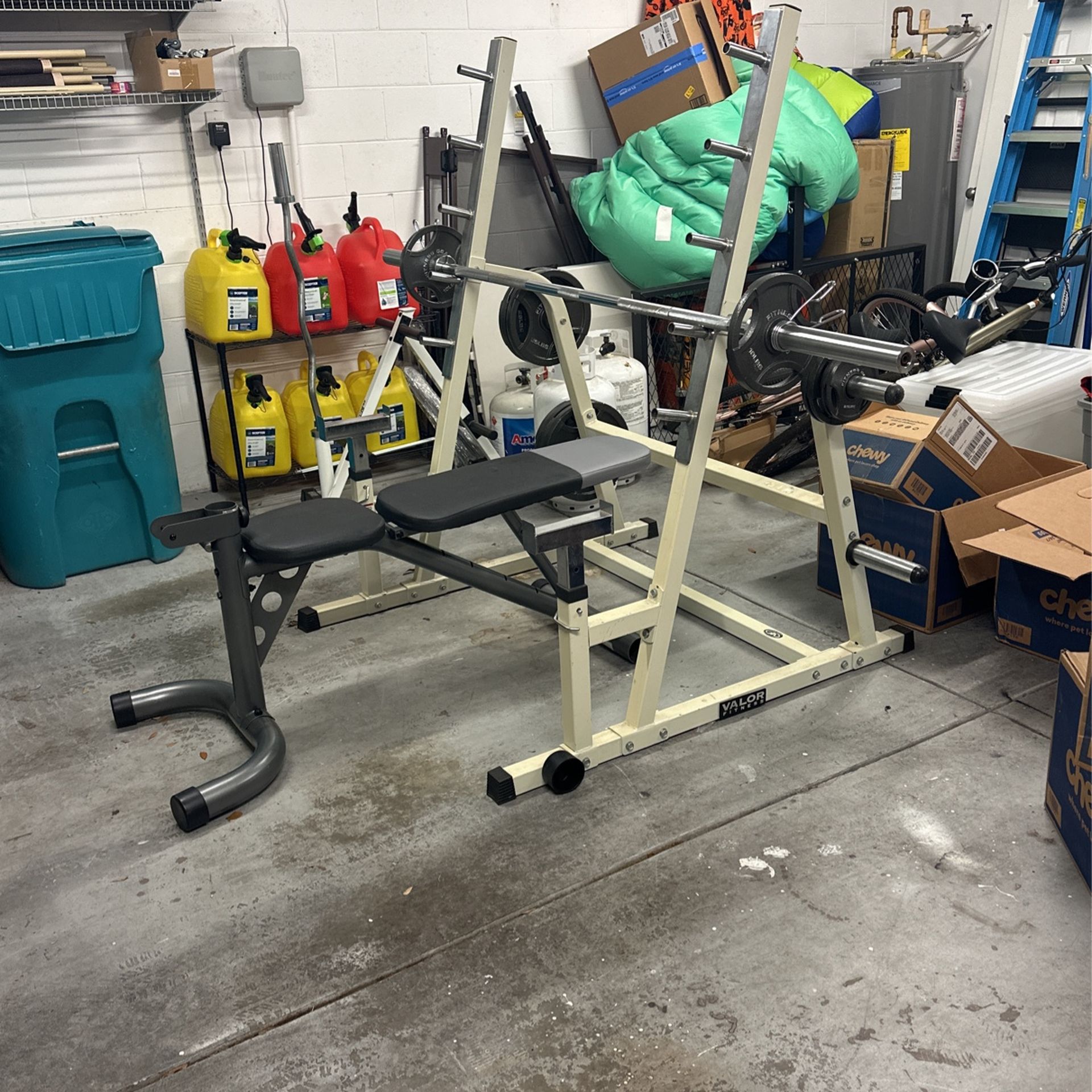 Full Weight Set With Bar / Weight Bench / Squat Rack