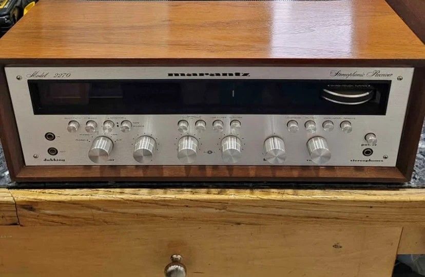 Marantz 2270 Receiver