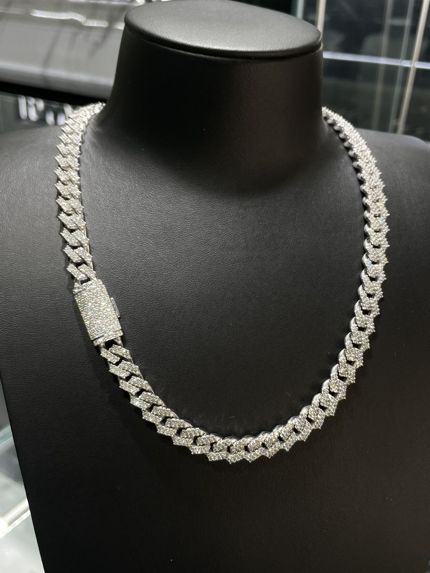 10k Solid Diamond Cuban Chain 20 Inch VS