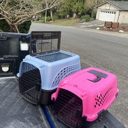 Small Dog Cat Rabbit Bunny Kennel Crate Carrier Like New 24" L by 14” W by 14” H $25 Each 