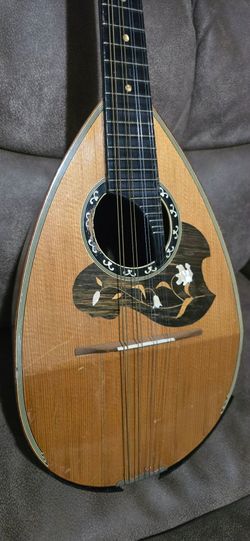 Vintage mandolin $89