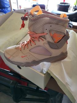 Nike High-Top Sneakers Tan Orange