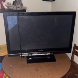 Panasonic TV 45 Inch
