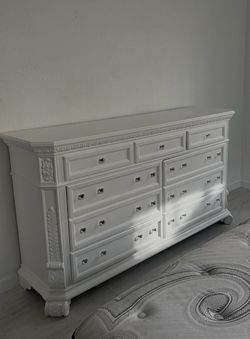 White Dresser