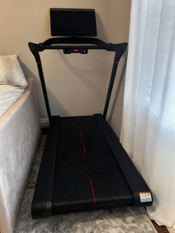 2024 Peloton Tread – Excellent Condition, 3 Uses - Massapequa, NY