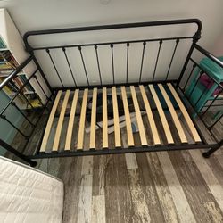 Twin Day Bed Frame And Mattress 