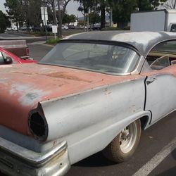 1957 Ford