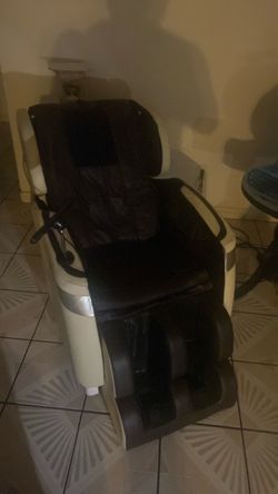Osaka massage chair O S 7200H