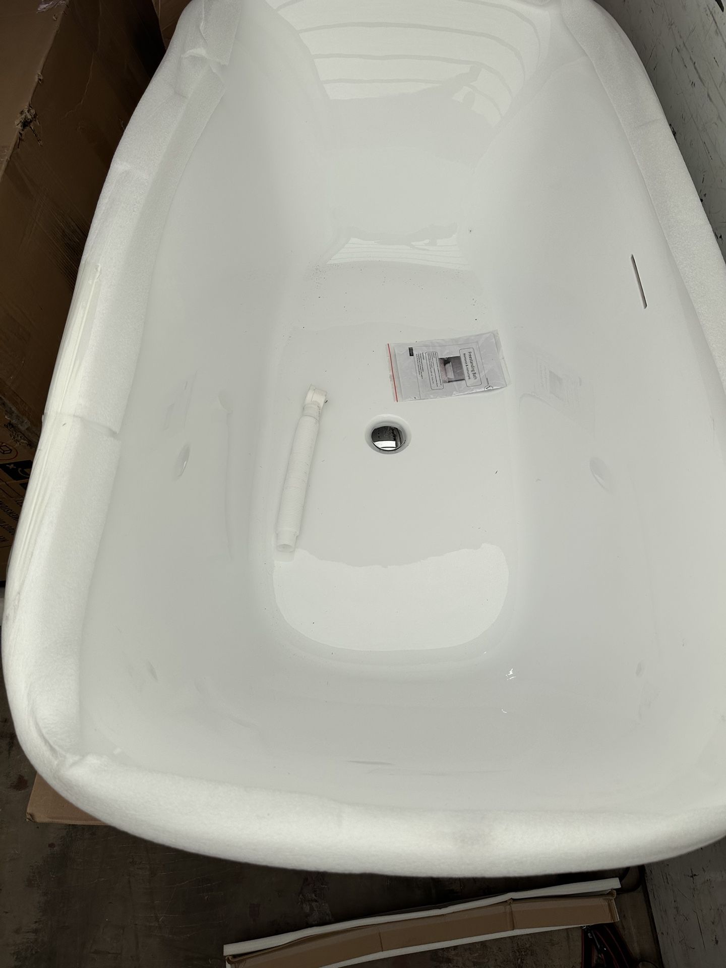 Freestanding Bathtub 59”