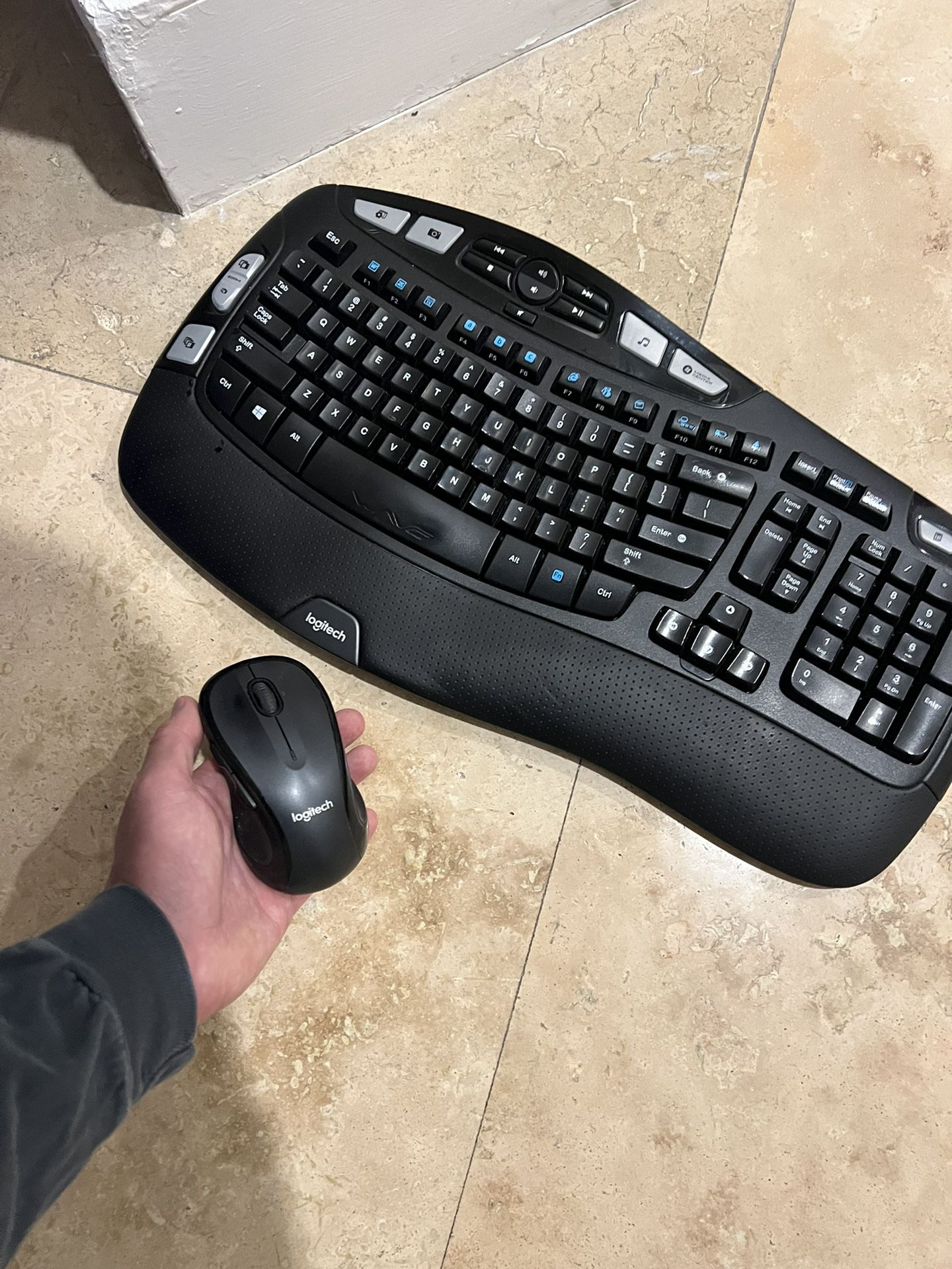 Logitech Bluetooth Wireless Keyboard & Mouse