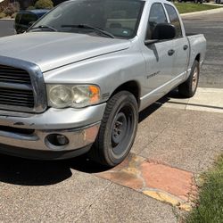 2004 Dodge hemi 