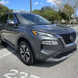 2022 Nissan Rogue - $995 Down 