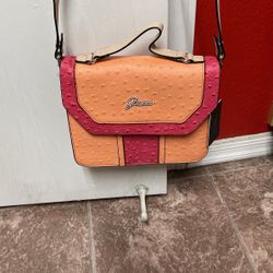 Guess Sling Bag(girl)..