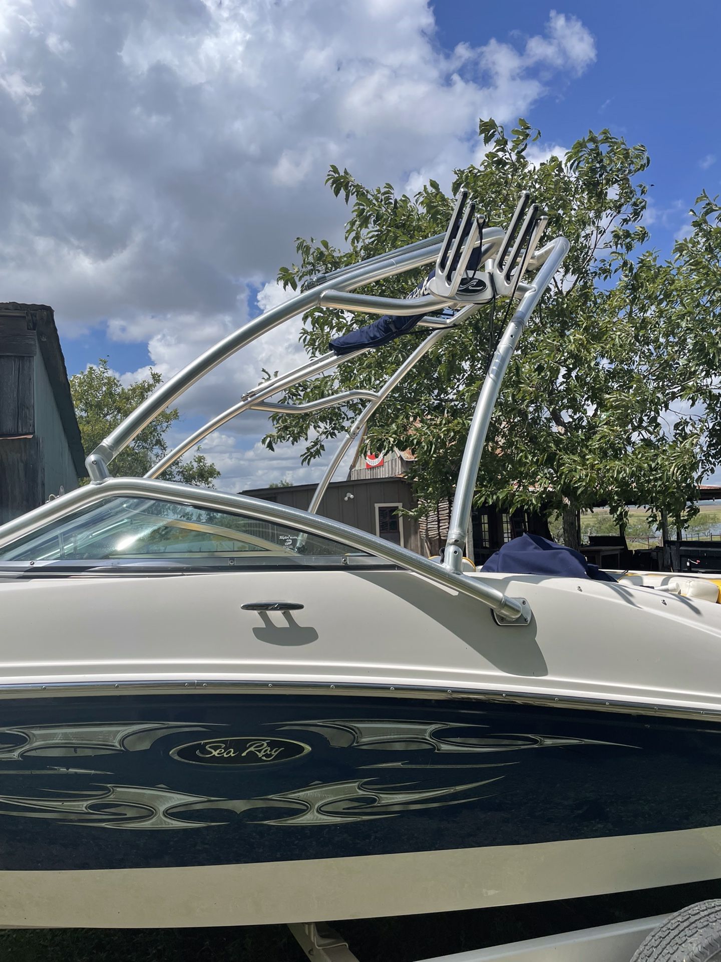 2007 SeaRay 185 Sport