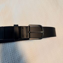 Travis Mathew Belt