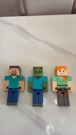 Minecraft figurines 8 point 5 inches tall
