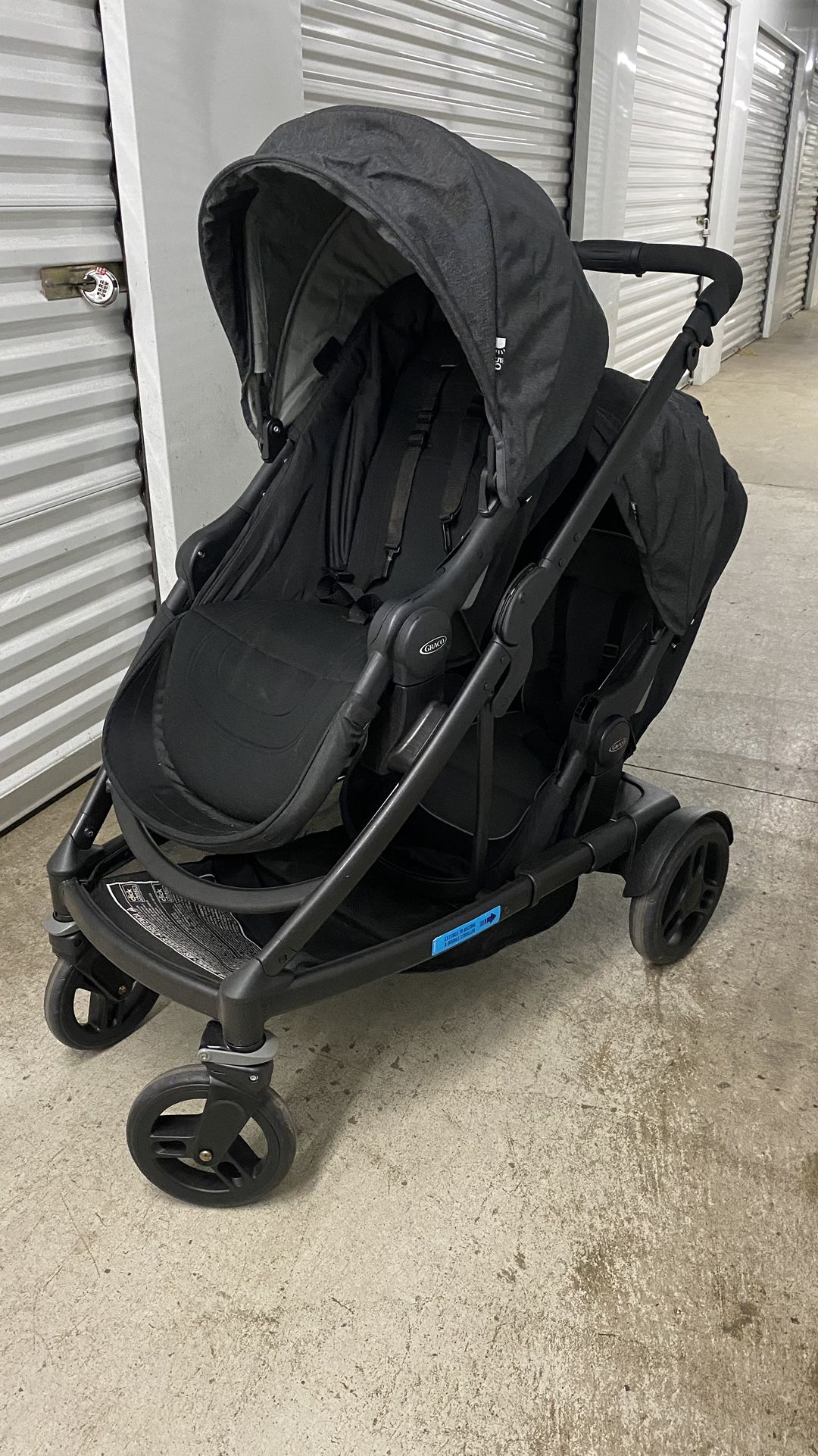 Stroller 