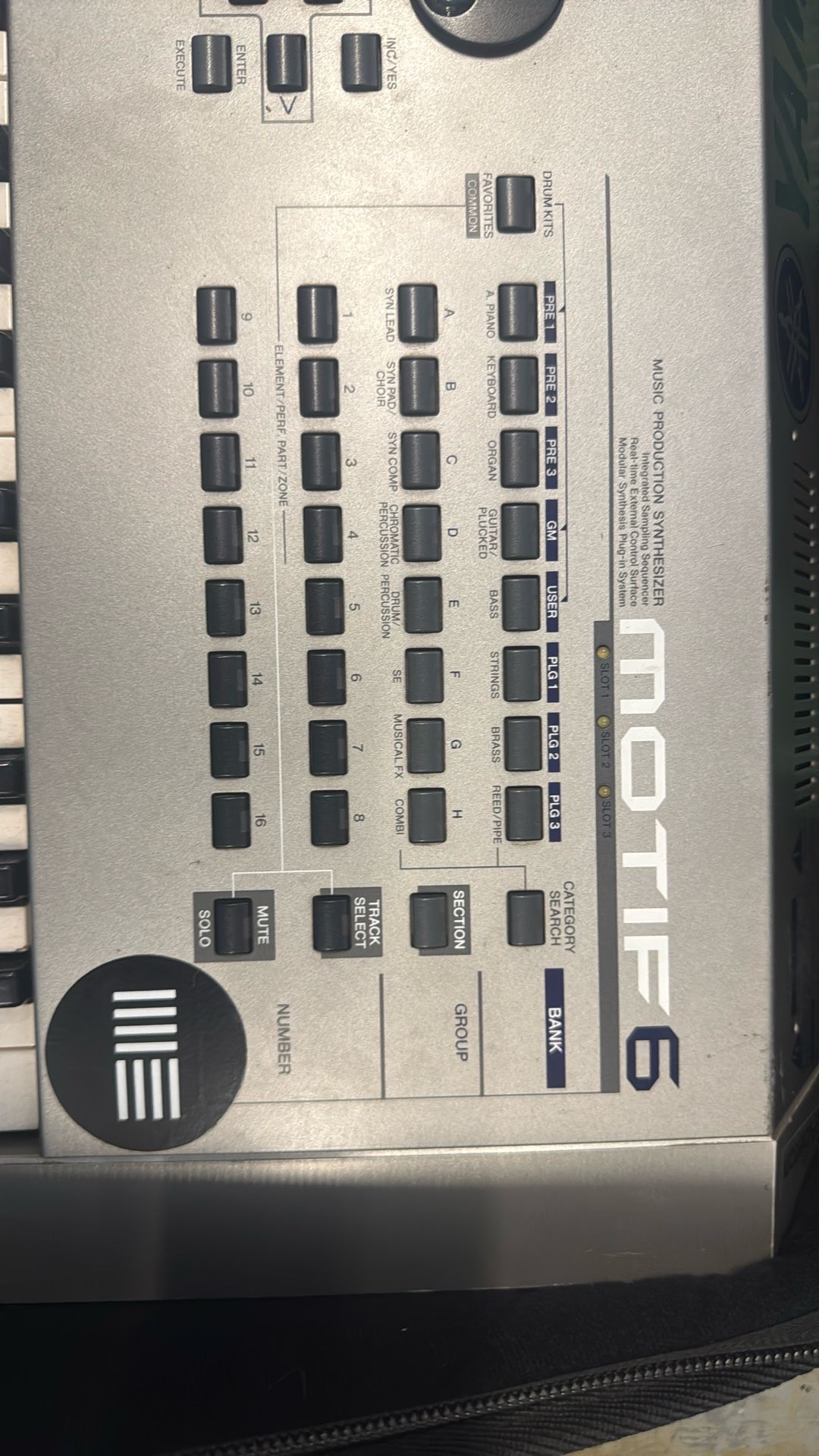 Yamaha Motif 6 Synthesizer