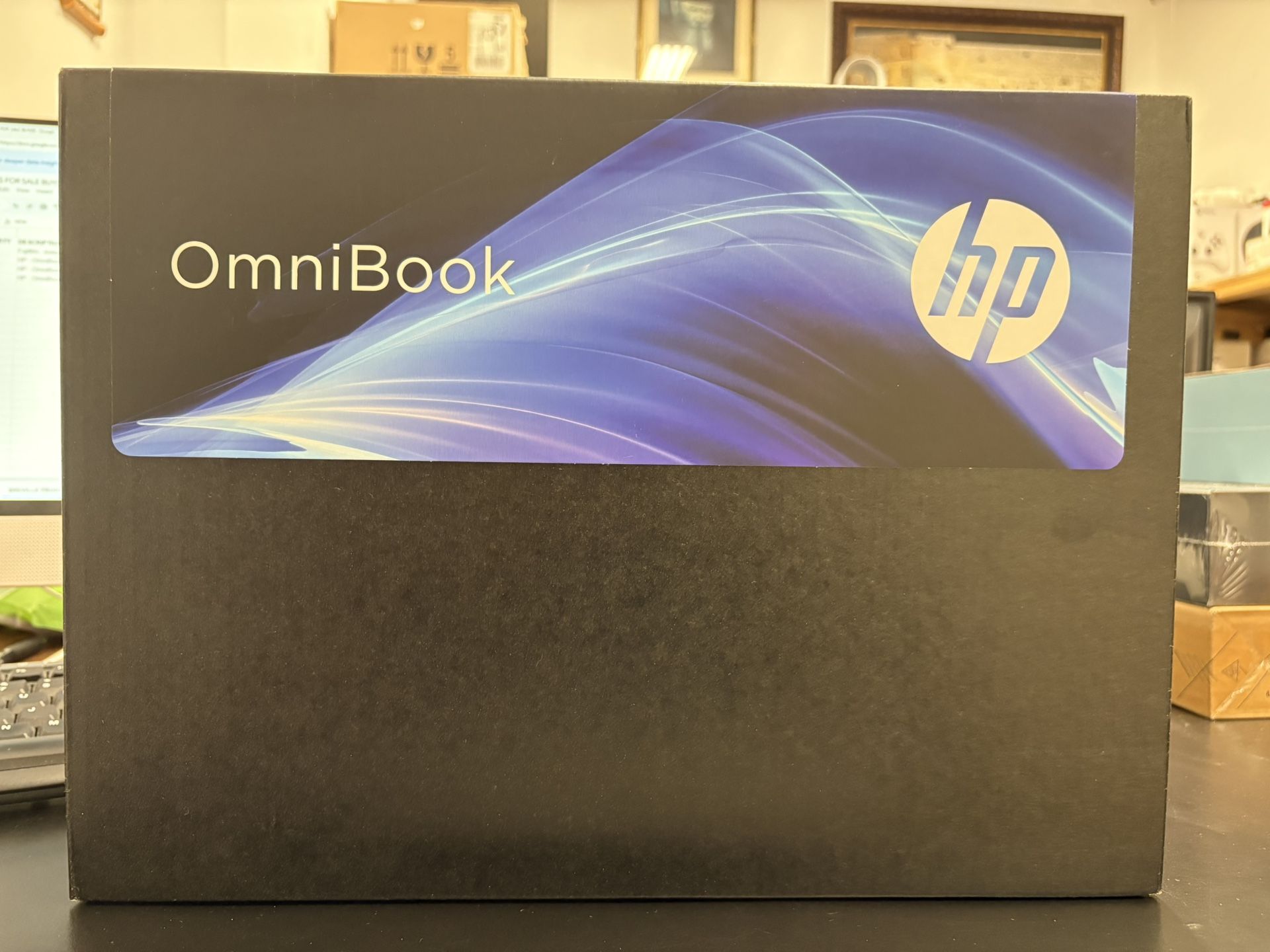 HP Omnibook X Flip 2 in 1 14” copilot+ Pc