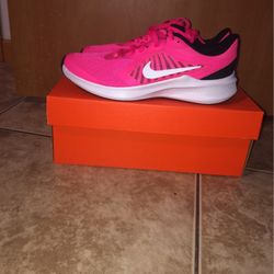 Nuevos $ 35 Size 5 Y 