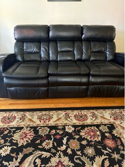 Reclining sofa set