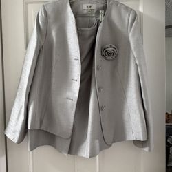 Le Suit Silver Women's Suit