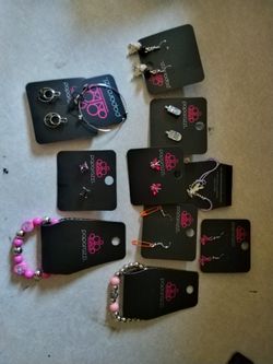Girls Jewelry Lot