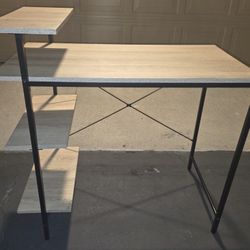 [PRE-ASSEMBLED] Ameriwood Parsons Desk w/ Shelf