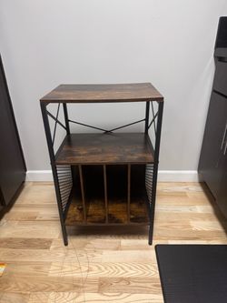 Record Player Stand & Storage