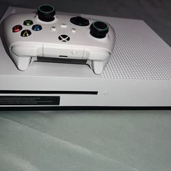 Xbox One S !!!NO SERIES S!!!