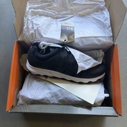 5.11 A/T Trainer black/white size 11R NEW