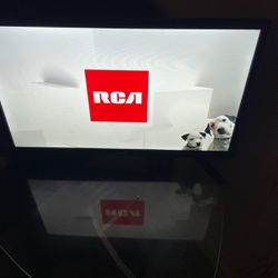 RCA 24’’ LED TV