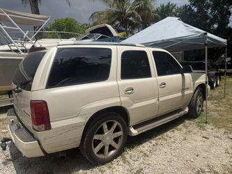 2005 Cadillac Escalade