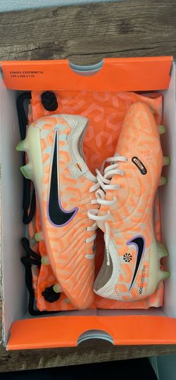 Legend 10 Elite WC FG men’s 7.5 women’s 9.0