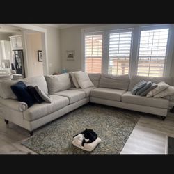 Beautiful Bassett Sectional 