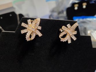 Itzel Jewelry