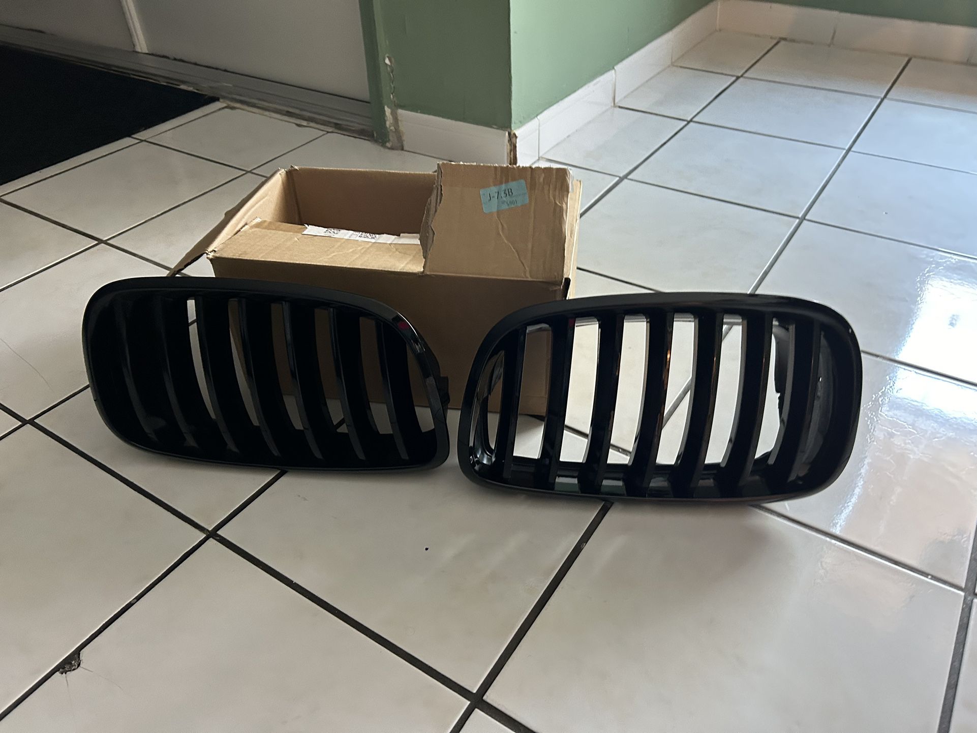 BMW  X5 Front Grill Brand New 