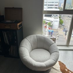 Arm Chair 