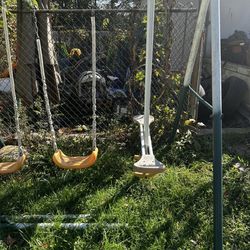 swing set 