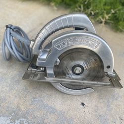 7  1/4 WEN Mighty stallion 1000 $80  in good condition 