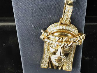 Religious Pendant - Yellow Gold 14k (.585) 12.6 grams