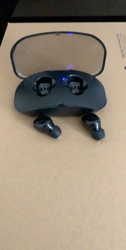 Wireless earbuds