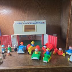 Fisher Price Family Farm